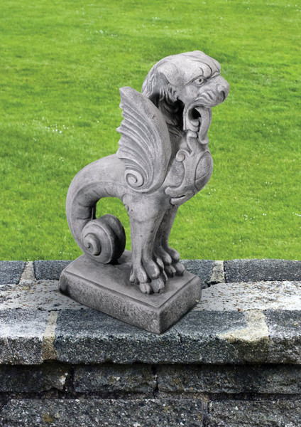 Gargoyle Cement Garden Statue Griffin Lion face Tongue sticking out